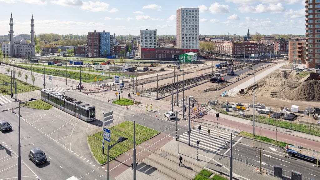 Zicht op werkzaamheden aan het kruispunt Roseknoop van boven af. Foto: gemeente Rotterdam