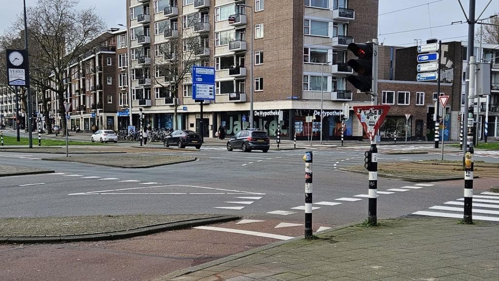 Zicht op een kruispunt aan de Goudsesingel. Foto: gemeente Rotterdam